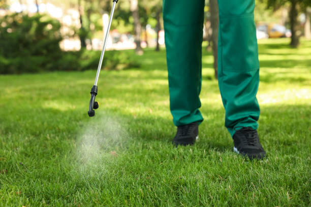 Best Exterminator Services  in East Lansing, MI